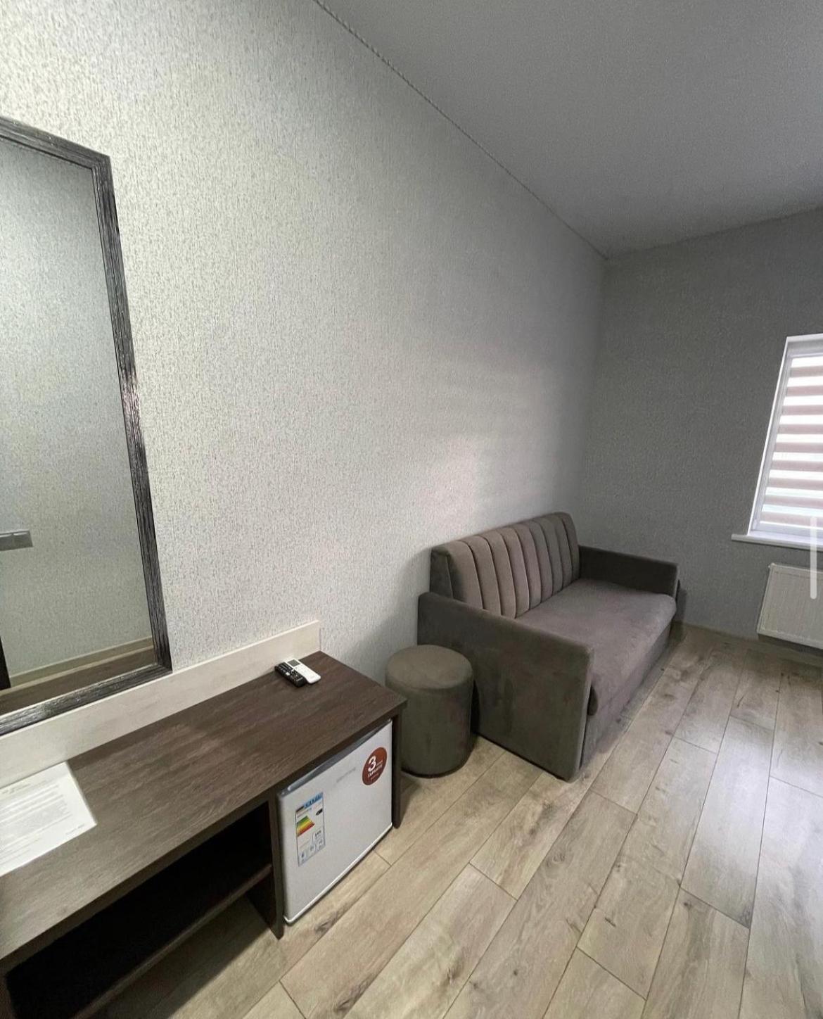 Ні Пуху, Ні Пера! Hotel Reshetylivka Kültér fotó