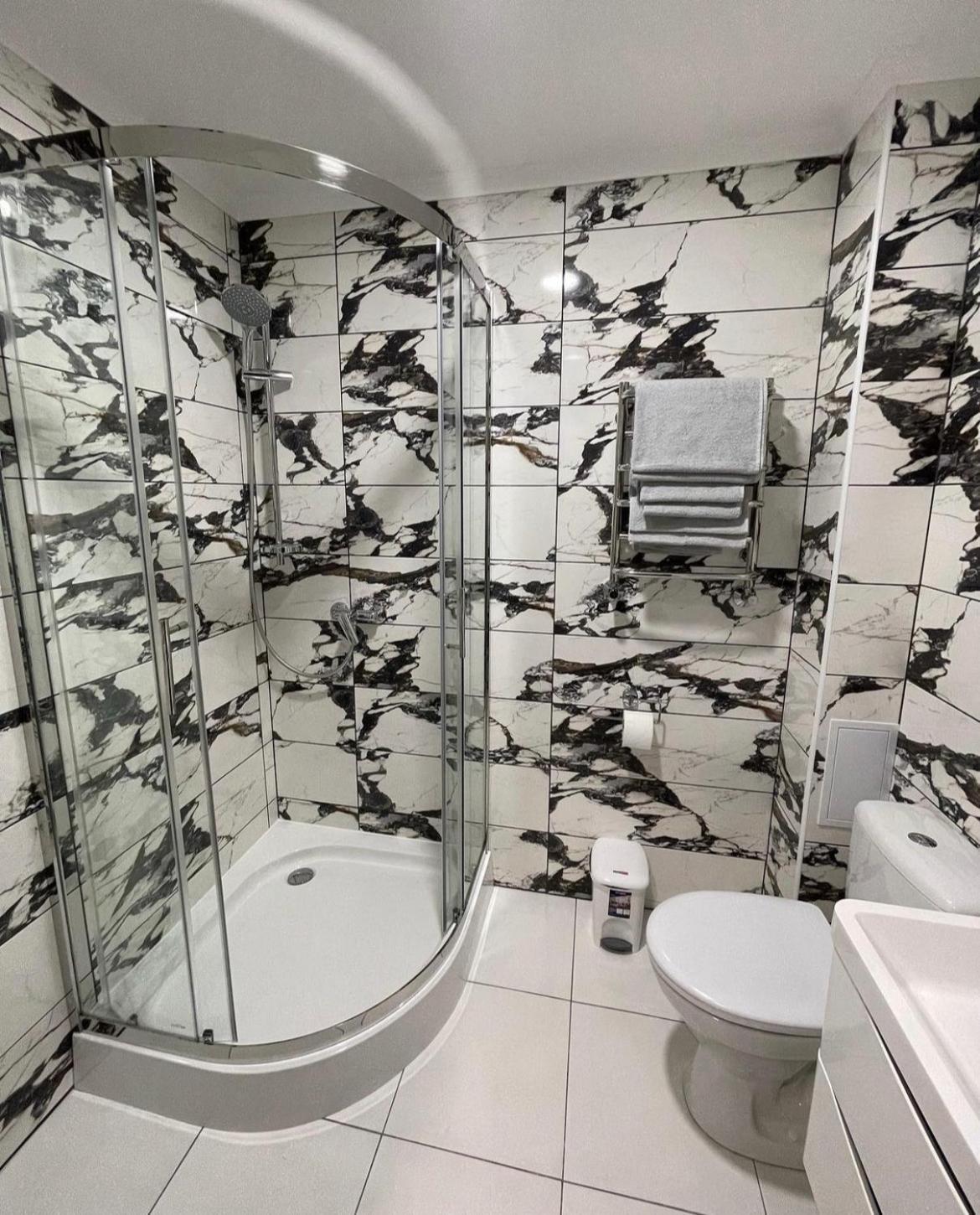 Ні Пуху, Ні Пера! Hotel Reshetylivka Kültér fotó